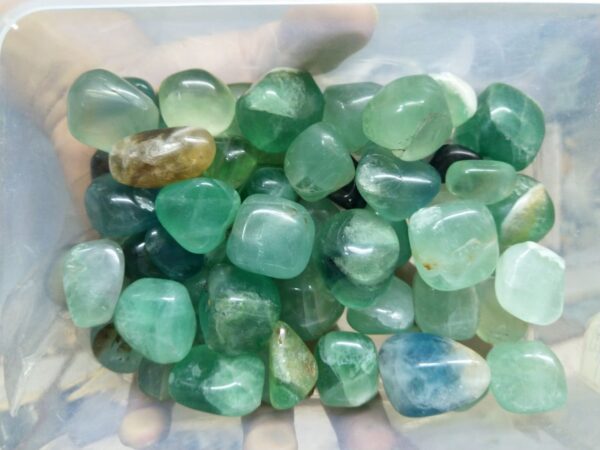 FLORITE TUMBLED STONE - Image 4