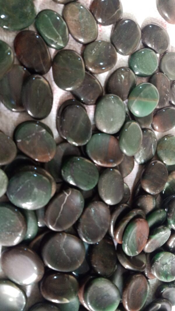 GREEN JADE (WORRY STONE)