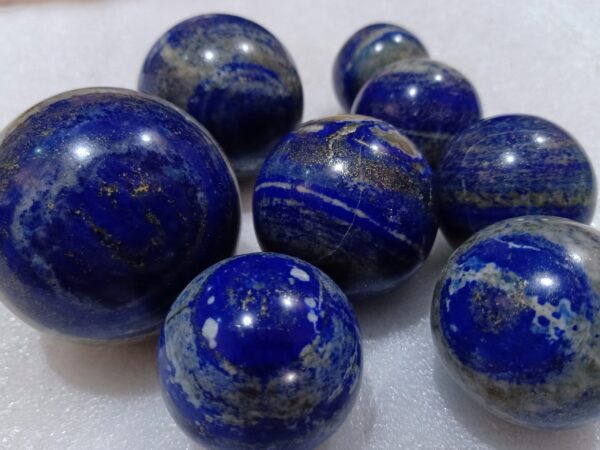 LAPIS LAZULI (SPHERE STONE)