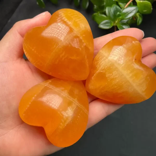 ORANGE CALSITE