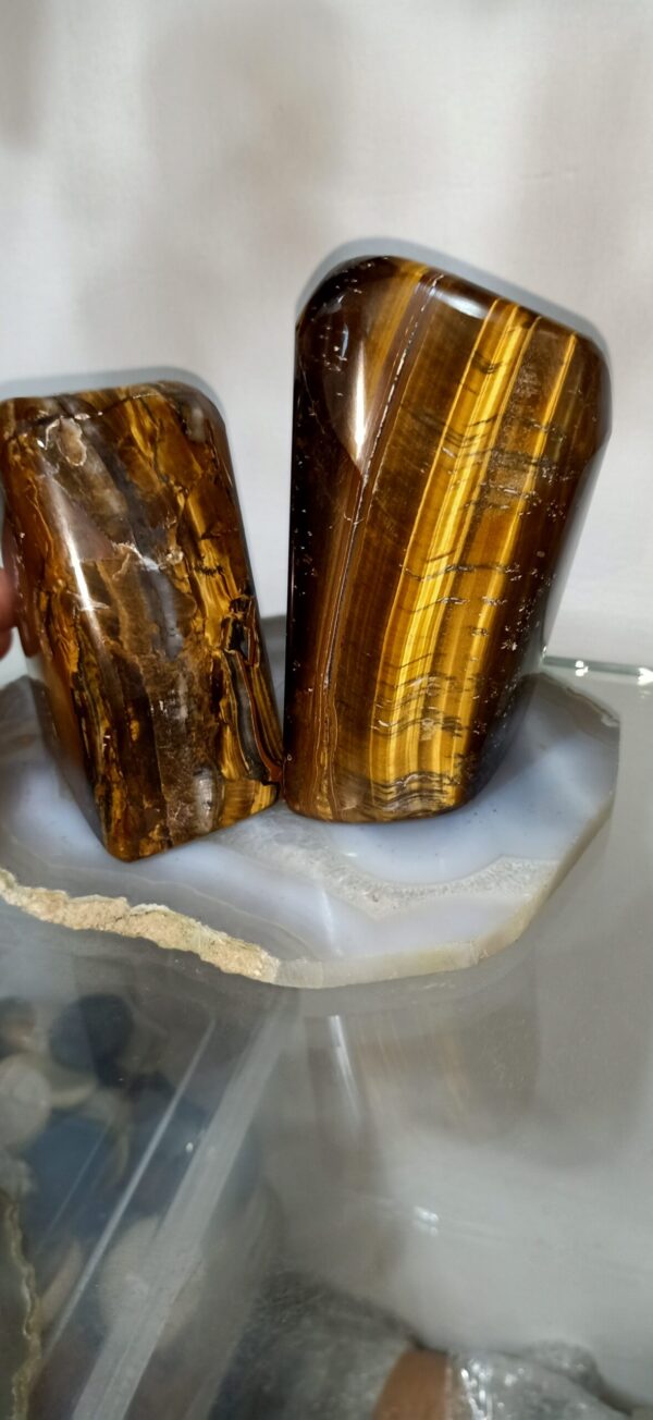 TIGER EYE FREE FORM