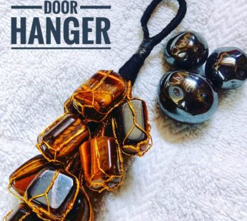 TIGER EYE HANGER